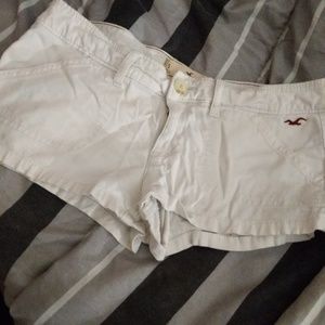 Hollsiter short shorts